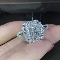 New Classic Women's Micro-encrusted Zircon Copper Wedding Ring Hand Jewelry Wholesale main image 3