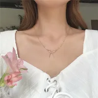 Geometric Bow Shaped Simple New Hollow Pendant Clavicle Necklace Alloy main image 2