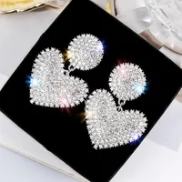 Fashion Full Diamond Exaggerated Peach Heart Alloy Earrings Female main image 2