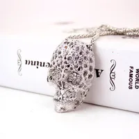 Korean Diamond-studded Crystal Skull Metal Pendant Men's Car Keychain sku image 3