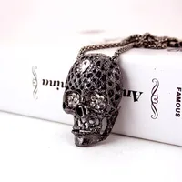 Korean Diamond-studded Crystal Skull Metal Pendant Men's Car Keychain sku image 4
