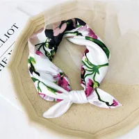 Women's Sweet Polka Dots Heart Shape Polyester Printing Silk Scarves sku image 6