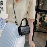 Women's All Seasons Pu Leather Solid Color Streetwear Square Magnetic Buckle Handbag main image 5