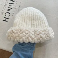 Women's Cute Retro Sweet Solid Color Eaveless Wool Cap main image 2