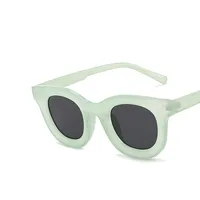 Hip-hop Retro Fashion Women's Sunglasses sku image 9