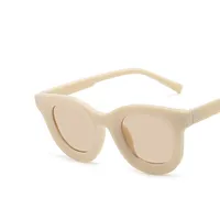 Hip-hop Retro Fashion Women's Sunglasses sku image 12