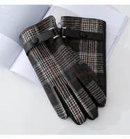 Men's Business Retro Plaid Gloves 1 Set sku image 3