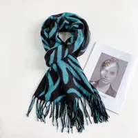 Women's Elegant Lady Geometric Imitation Cashmere Scarf main image 4