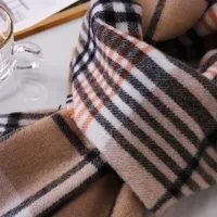Women's Vintage Style Sweet Simple Style Stripe Plaid Artificial Wool Scarf main image 4