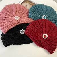 Women's Elegant Basic Retro Solid Color Rhinestone Eaveless Wool Cap main image 3