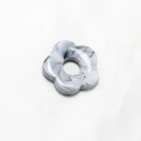 1 Piece 26 * 26mm Hole 1~1.9mm Arylic Flower Pendant sku image 5