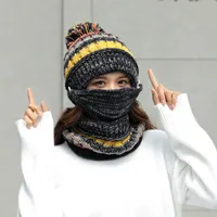 Women's Basic Retro Simple Style Monogram Pom Poms Eaveless Wool Cap main image 3