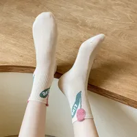 Women's Sweet Flower Cotton Crew Socks A Pair main image 3