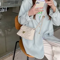 Women's Medium All Seasons Pu Leather Solid Color Elegant Square Flip Cover Underarm Bag main image 4
