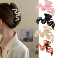 Women's Sweet Waves Plastic Polishing Hair Claws main image 1