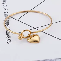 Elegant Modern Style Heart Shape Stainless Steel Titanium Steel 18K Gold Plated Bangle In Bulk main image 1