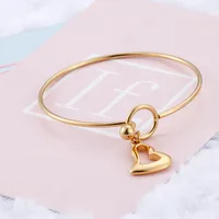 Elegant Modern Style Heart Shape Stainless Steel Titanium Steel 18K Gold Plated Bangle In Bulk main image 5