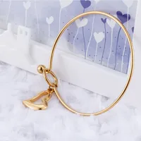 Elegant Modern Style Heart Shape Stainless Steel Titanium Steel 18K Gold Plated Bangle In Bulk main image 8