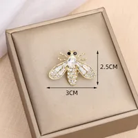 Simple Style Insect Flower Bow Knot Alloy Inlay Zircon Women's Brooches sku image 1