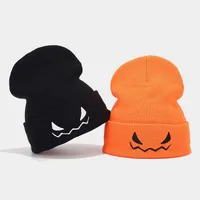 Women's Retro Solid Color Embroidery Eaveless Wool Cap main image 1