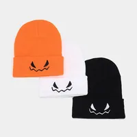 Women's Retro Solid Color Embroidery Eaveless Wool Cap main image 4