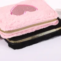 Women's Heart Shape Plush Zipper Coin Purses main image 2