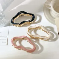 Women's Simple Style Solid Color Metal Hair Claws main image 2