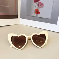 Elegant Heart Shape Resin Special-Shaped Mirror Clubmaster Full Frame Women's Sunglasses sku image 15