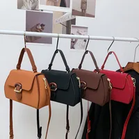 Women's Small All Seasons Pu Leather Solid Color Streetwear Square Magnetic Buckle Shoulder Bag main image 2