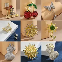 Elegant Flower Copper Inlay Zircon Unisex Brooches main image 1