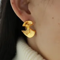 1 Pair Elegant Vintage Style Irregular Plating 304 Stainless Steel Titanium Steel 18K Gold Plated Ear Studs main image 3