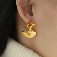 1 Pair Elegant Vintage Style Irregular Plating 304 Stainless Steel Titanium Steel 18K Gold Plated Ear Studs main image 5