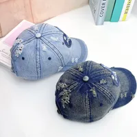 Women's Retro Sweet Color Block Embroidery Curved Eaves Baseball Cap main image 4