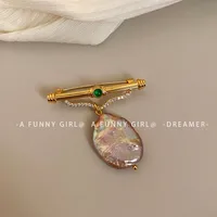 Elegant Simple Style Printing Freshwater Pearl Copper Plating Inlay Zircon Women's Brooches main image 3