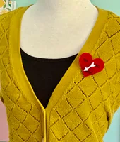 Romantic Simple Style Letter Heart Shape Arylic Women's Brooches 1 Piece main image 4