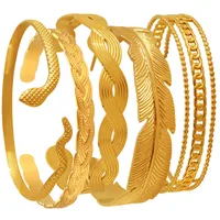 Vintage Style Exaggerated Round Feather 304 Stainless Steel 18K Gold Plated Bangle In Bulk main image 2