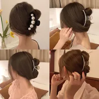 Women's Simple Style Classic Style Solid Color Arylic Inlay Pearl Hair Claws main image 1