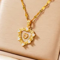 Wholesale Jewelry Elegant Cute Shiny Heart Shape 304 Stainless Steel Copper Zircon K Gold Plated Rhodium Plated Inlay Pendant Necklace main image 5
