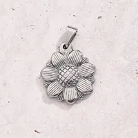 1 Pc/Package 18x12.5mm 21x18mm 25x21.5mm 7x3mm 304 Stainless Steel Flower Daisy Polished Jewelry Accessories Pendant sku image 1