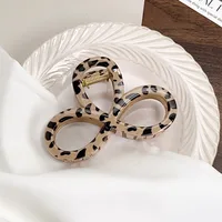 Women's Simple Style Streetwear Leopard Resin Hair Claws sku image 3