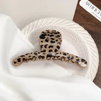Women's Simple Style Streetwear Leopard Resin Hair Claws sku image 2