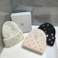 Women's Modern Style Classic Style Solid Color Eaveless Wool Cap main image 3