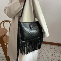 Women's Small Pu Leather Solid Color Vintage Style Classic Style Square Zipper Shoulder Bag main image 5