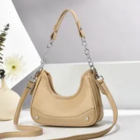 Women's Medium Pu Leather Solid Color Classic Style Dumpling Shape Zipper Shoulder Bag main image 2