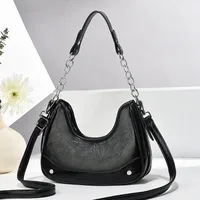 Women's Medium Pu Leather Solid Color Classic Style Dumpling Shape Zipper Shoulder Bag main image 5