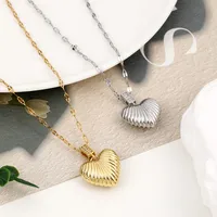 Wholesale Jewelry Sweet Heart Shape 304 Stainless Steel Copper Zircon 18K Gold Plated Plating Inlay Pendant Necklace main image 3