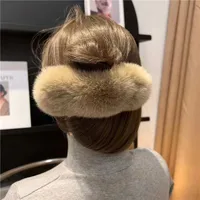Women's Simple Style Classic Style Solid Color Rabbit Fur Hair Clip main image 2