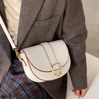 Women's Small Pu Leather Solid Color Streetwear Shell Magnetic Buckle Shoulder Bag Crossbody Bag main image 4