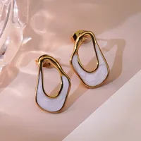 1 Pair Elegant Simple Style Asymmetrical Irregular Asymmetrical 304 Stainless Steel 18K Gold Plated Hoop Earrings main image 4