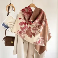 Women's Elegant Plant Imitation Cashmere Jacquard Scarf main image 2